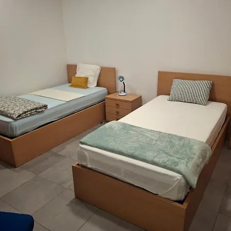 Apartment Avenida Dom Carlos I, 101 Lissabon